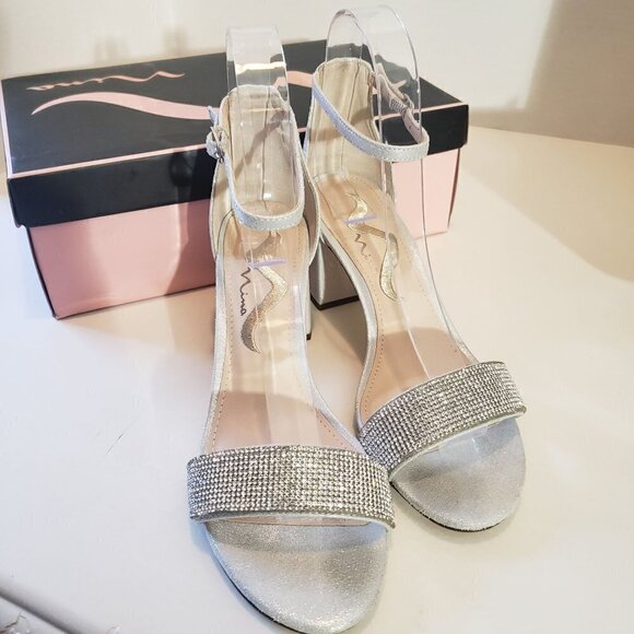 Nina Edria-FY size 6 - Picture 2 of 8